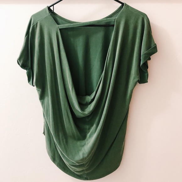 Francesca's Collections Tops - Francesca’s Miami Slouchy Open Back Cozy Shirt